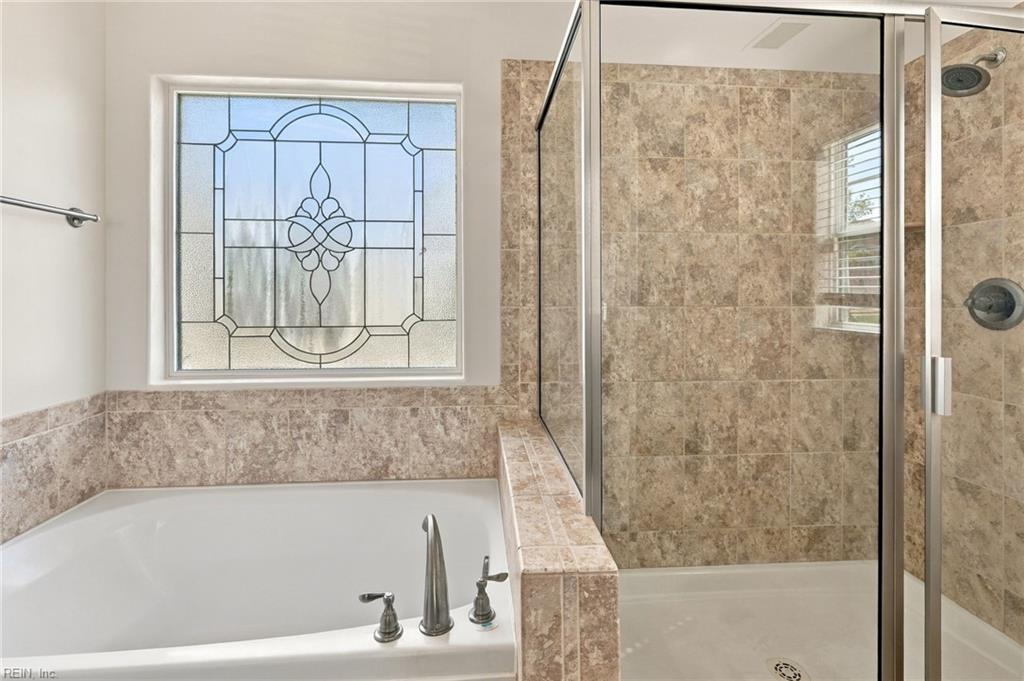 3386 Village Square Pl Property Photo 42