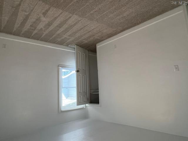 32 W. Southampton Ave Property Photo 24