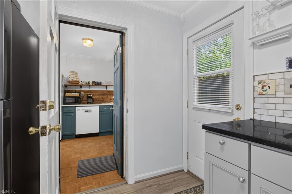 207 89th St Property Photo 25