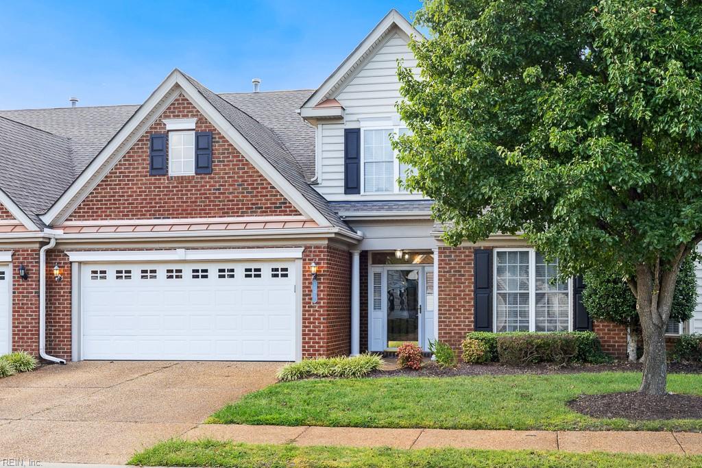 1407 Hawick Ter Property Photo 3