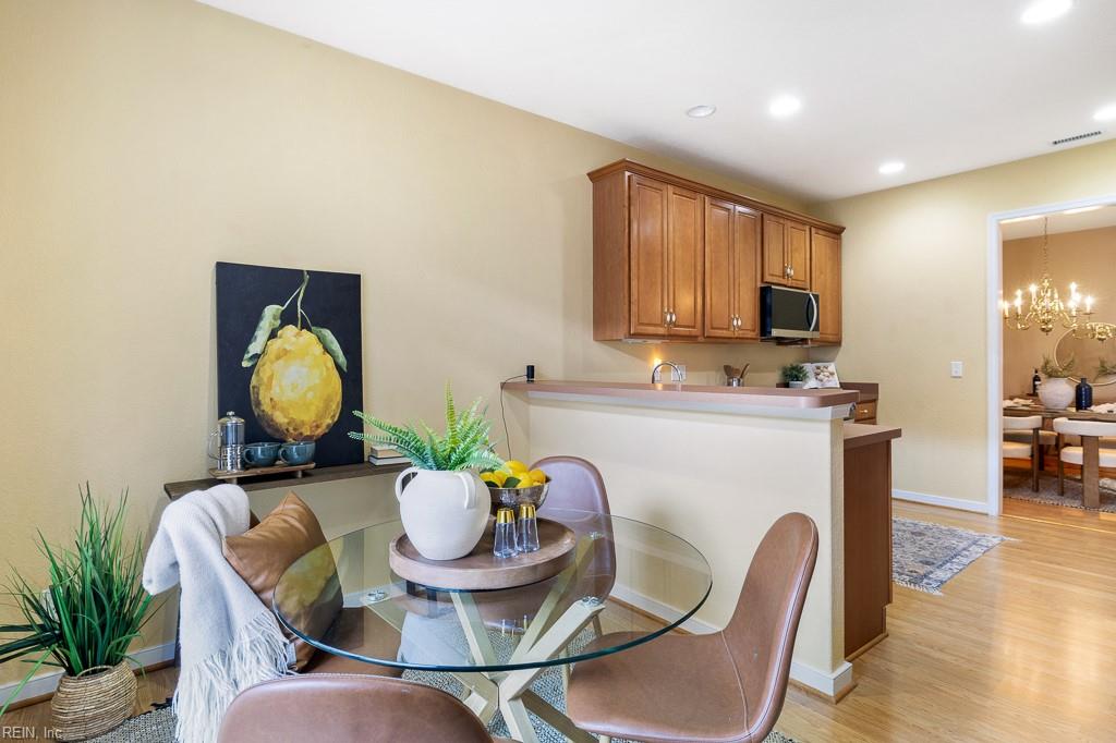 1407 Hawick Ter Property Photo 17
