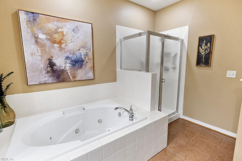 1407 Hawick Ter Property Photo 29