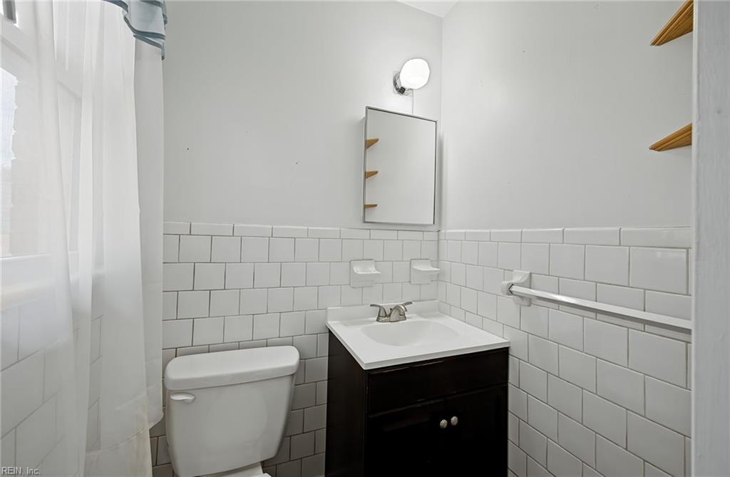718 Osborn Ave Property Photo 21