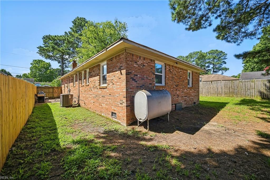 718 Osborn Ave Property Photo 38