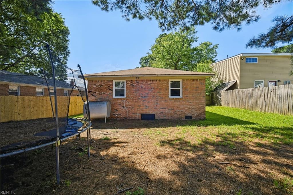 718 Osborn Ave Property Photo 39