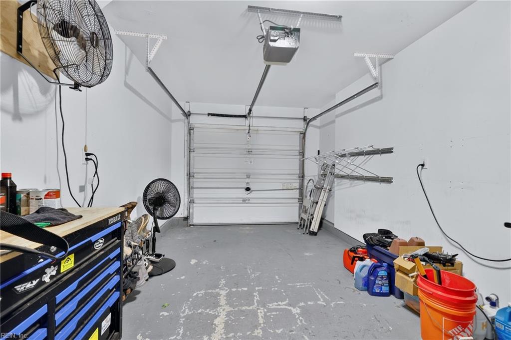 1817 Riddlesworth Dr Property Photo 26
