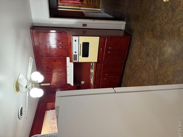 17 Balmoral Dr Property Photo 4