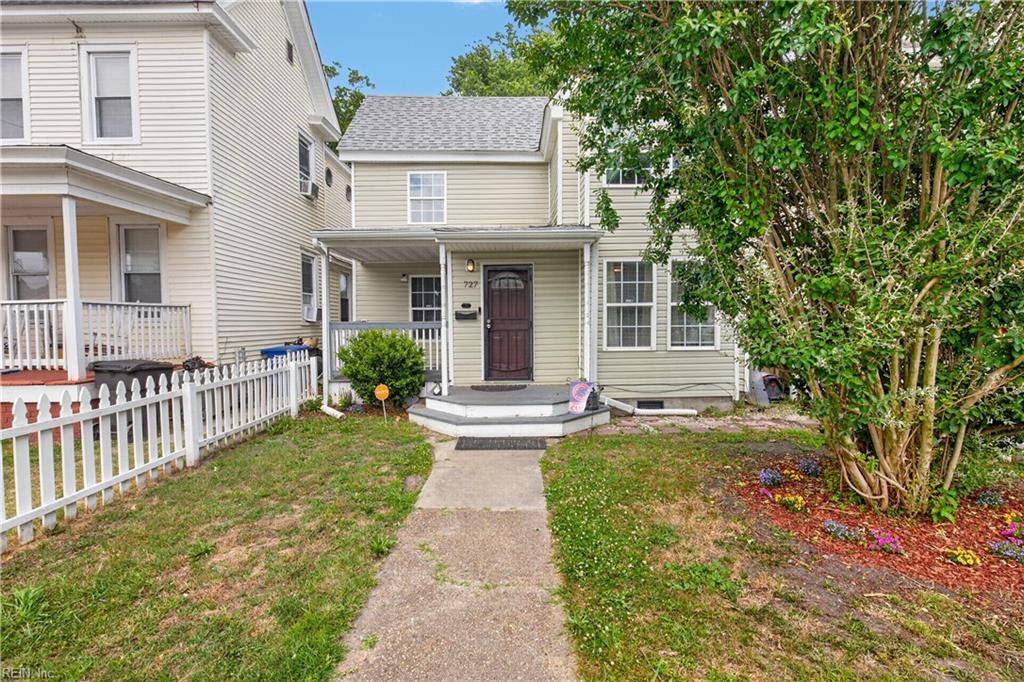 727 Broad St Property Photo 2