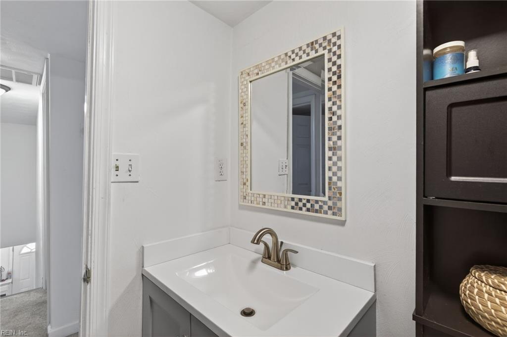 727 Broad St Property Photo 22