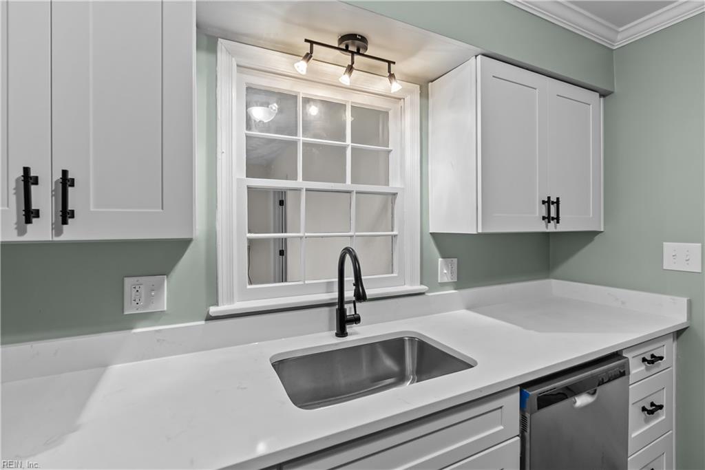 5887 Clear Springs Rd Property Photo 14