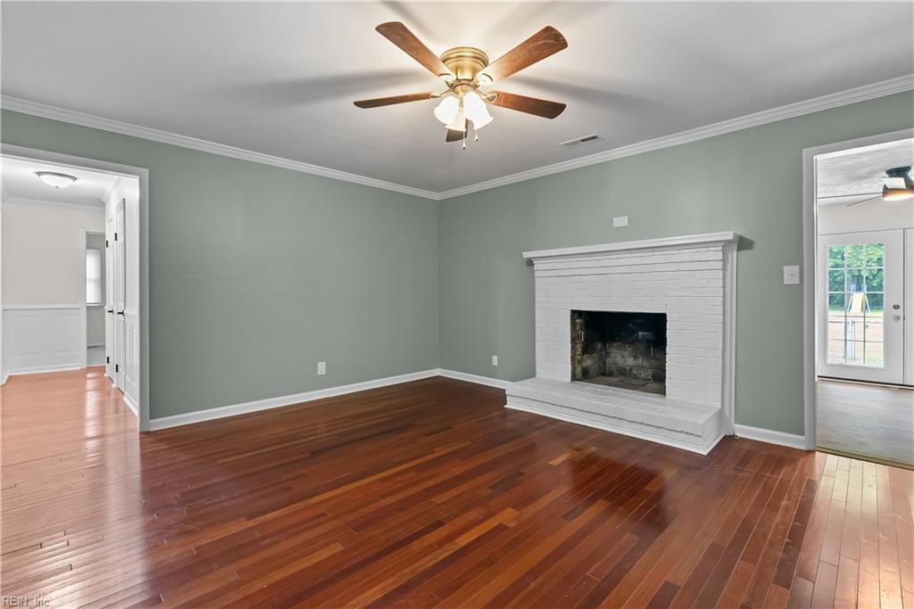 5887 Clear Springs Rd Property Photo 17