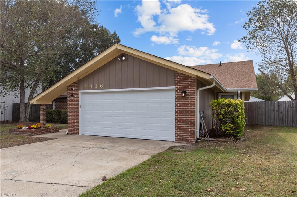 1416 Planting Ct Property Photo 3