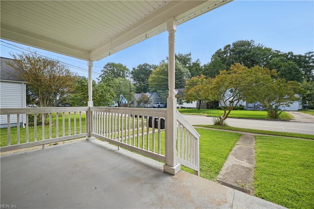 4852 Robin Hood Rd Property Photo 5