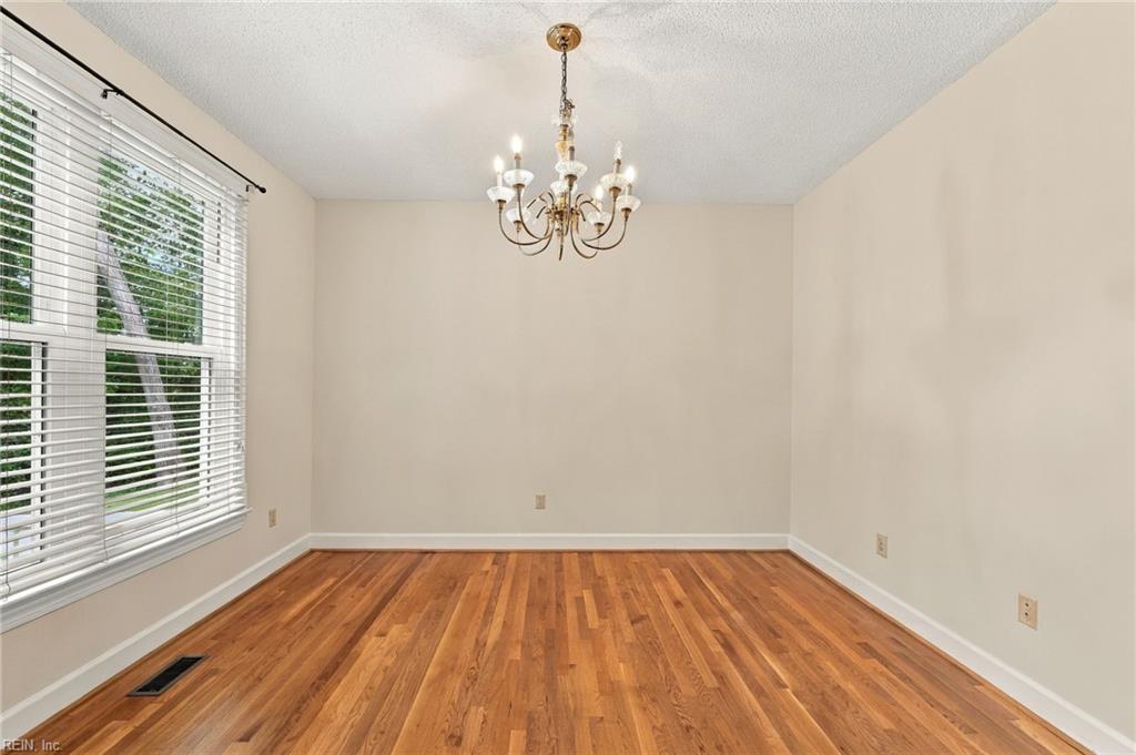 1028 Collection Creek Way Property Photo 15