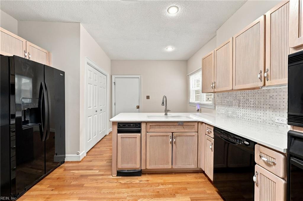 1028 Collection Creek Way Property Photo 17