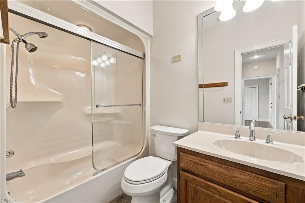 1028 Collection Creek Way Property Photo 21