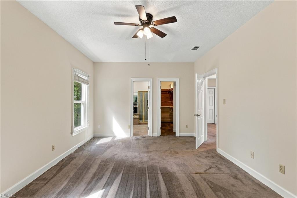 1028 Collection Creek Way Property Photo 23