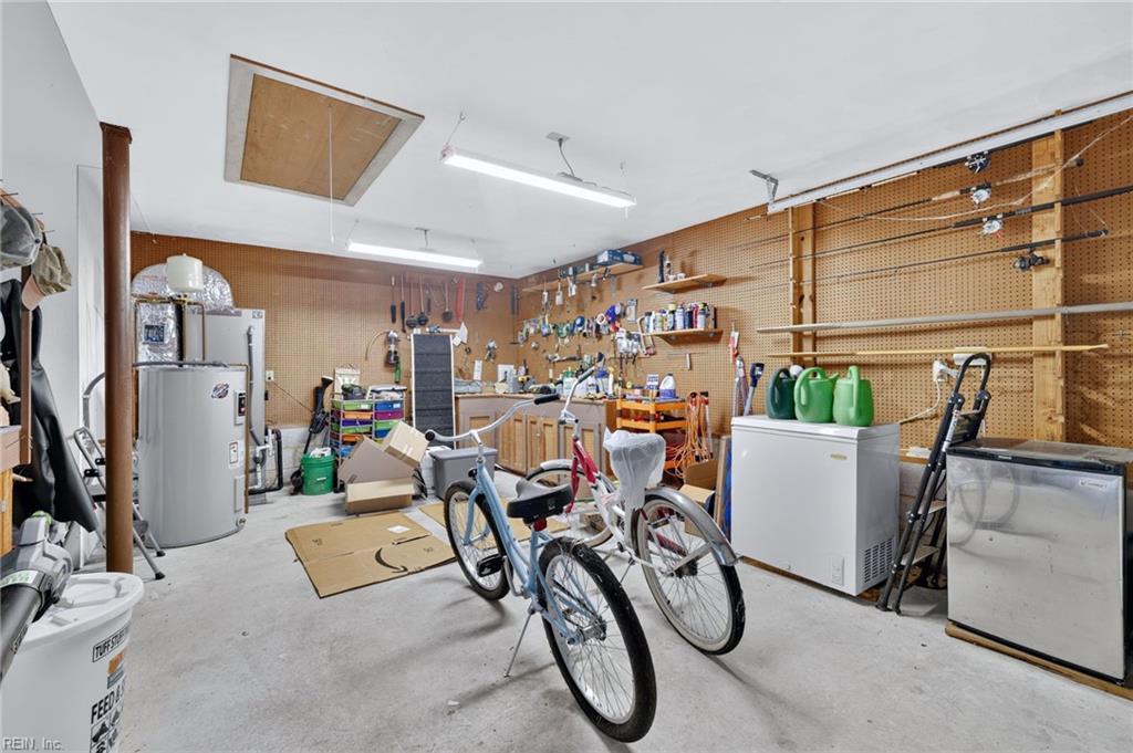 1546 Moores Point Rd Property Photo 31