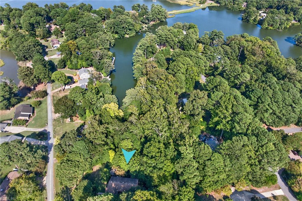 1546 Moores Point Rd Property Photo 40