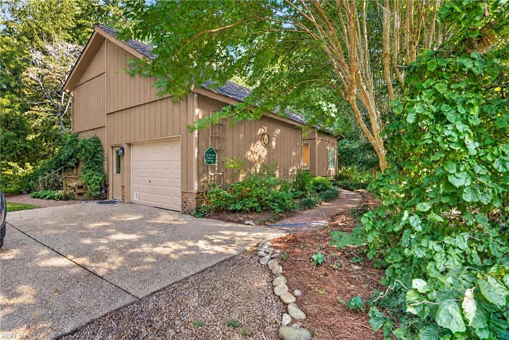 1546 Moores Point Rd Property Photo 42