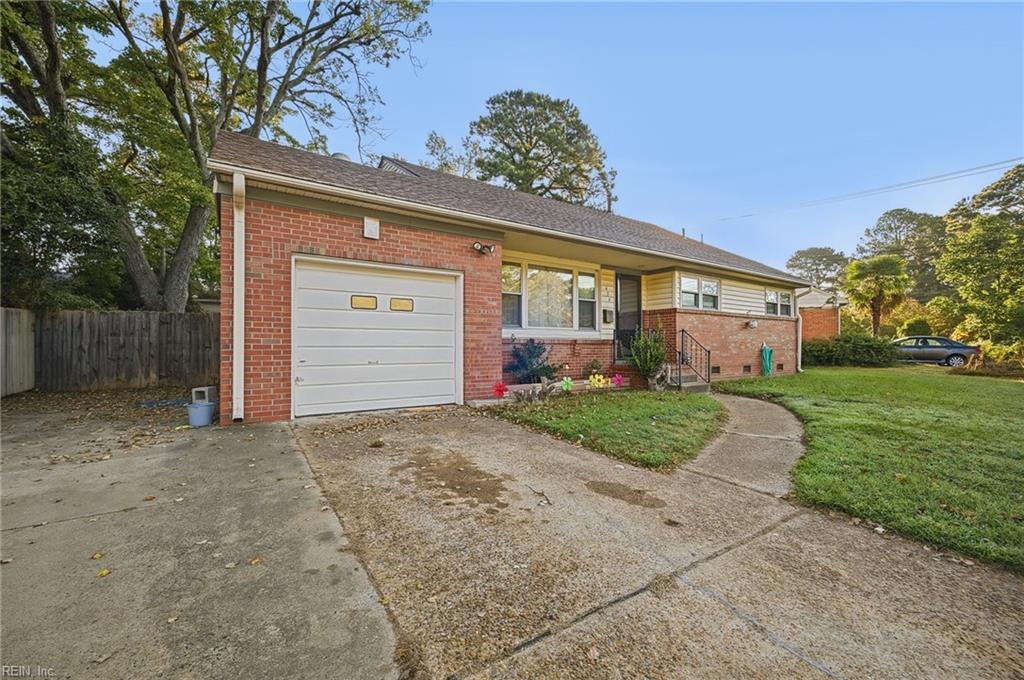 424 Pepper Mill Ln Property Photo 3