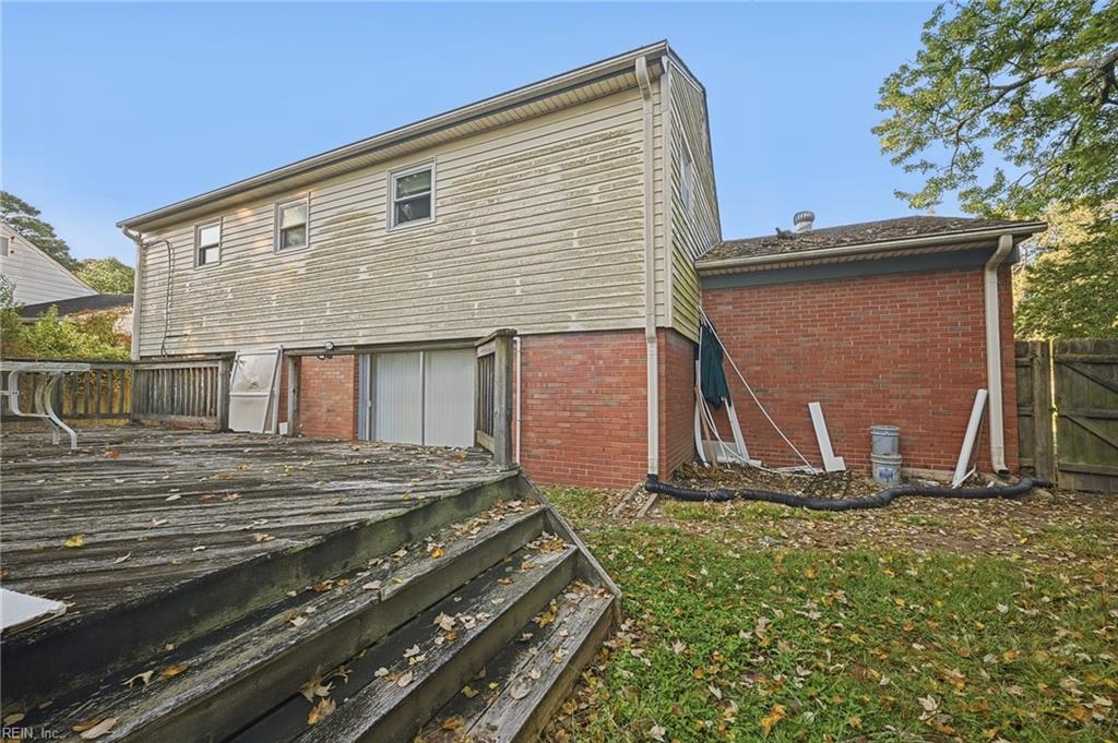 424 Pepper Mill Ln Property Photo 5