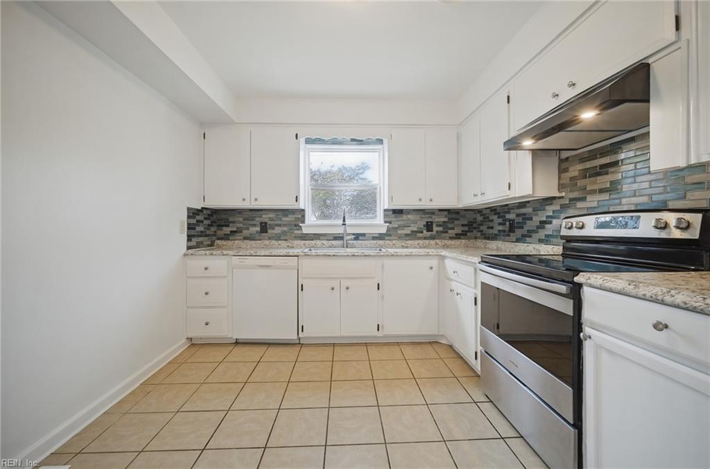 201 Forsythe St Property Photo 8