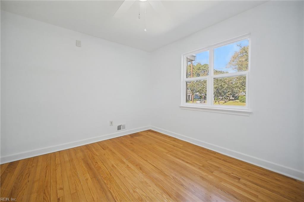 201 Forsythe St Property Photo 13