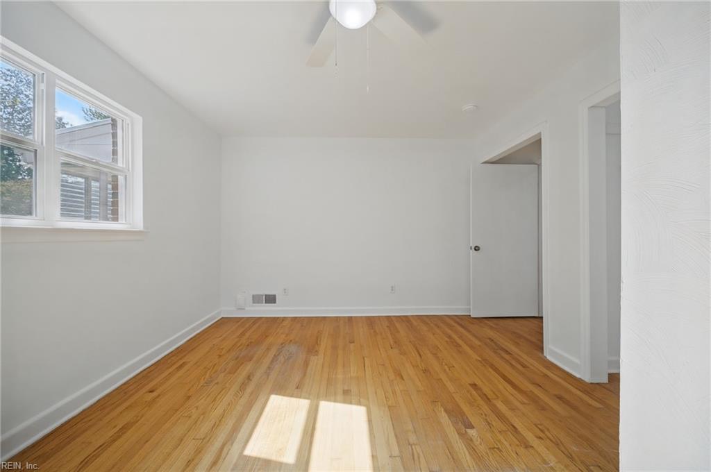 201 Forsythe St Property Photo 17