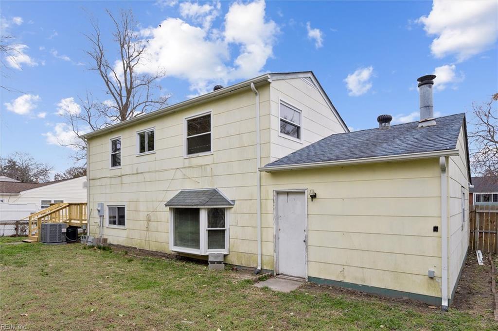 549 Longfellow Ave Property Photo 31