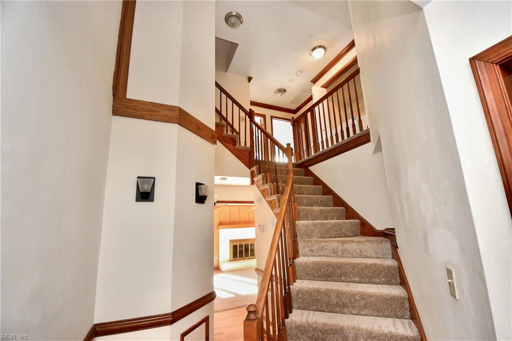 4317 Mountainleaf Ct Property Photo 5