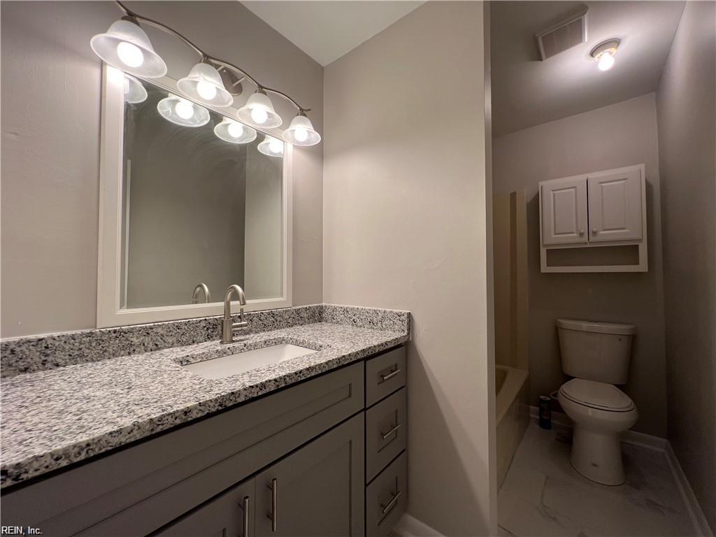 5025 Eaton Ct Ct Property Photo 9
