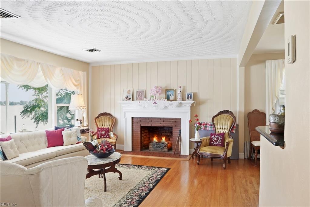 1 Idlewood Ave Property Photo 17