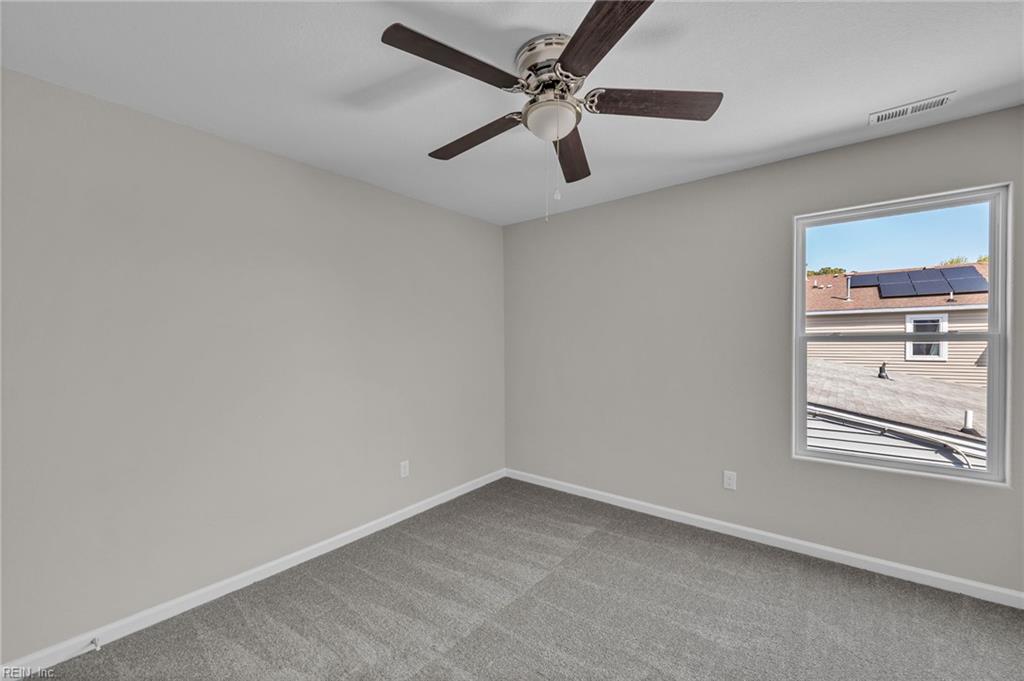 1454 Picadilly St Property Photo 24