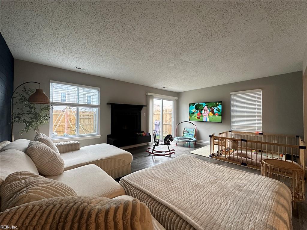 1536 Sword Dancer Dr Property Photo 6