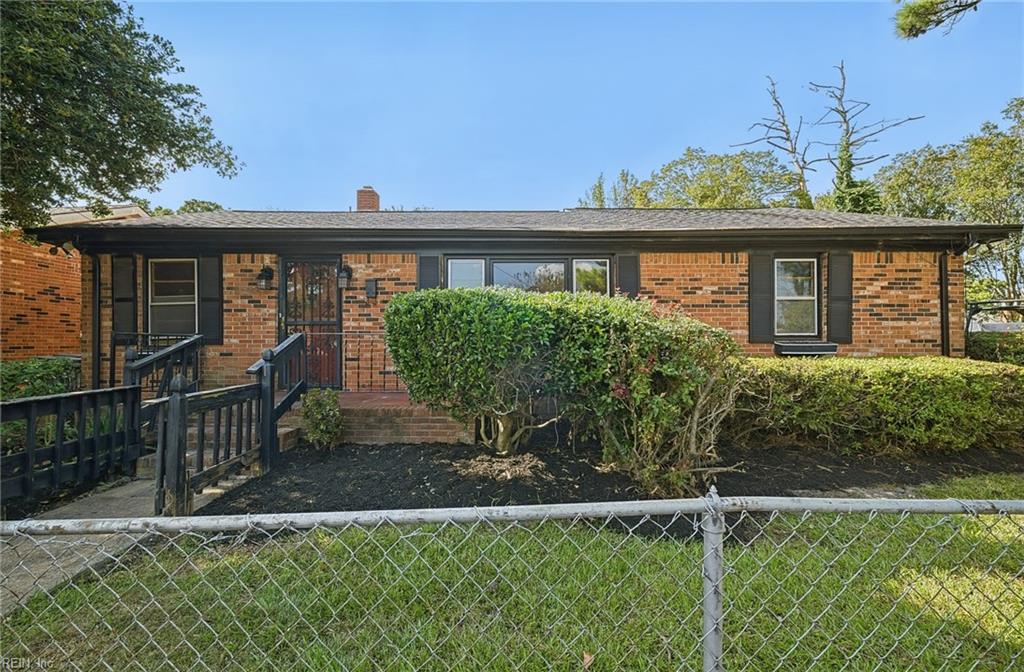 1392 Wool Ave Property Photo 1