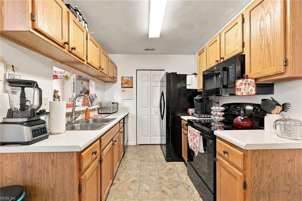 118 Majestic Dr Property Photo 10