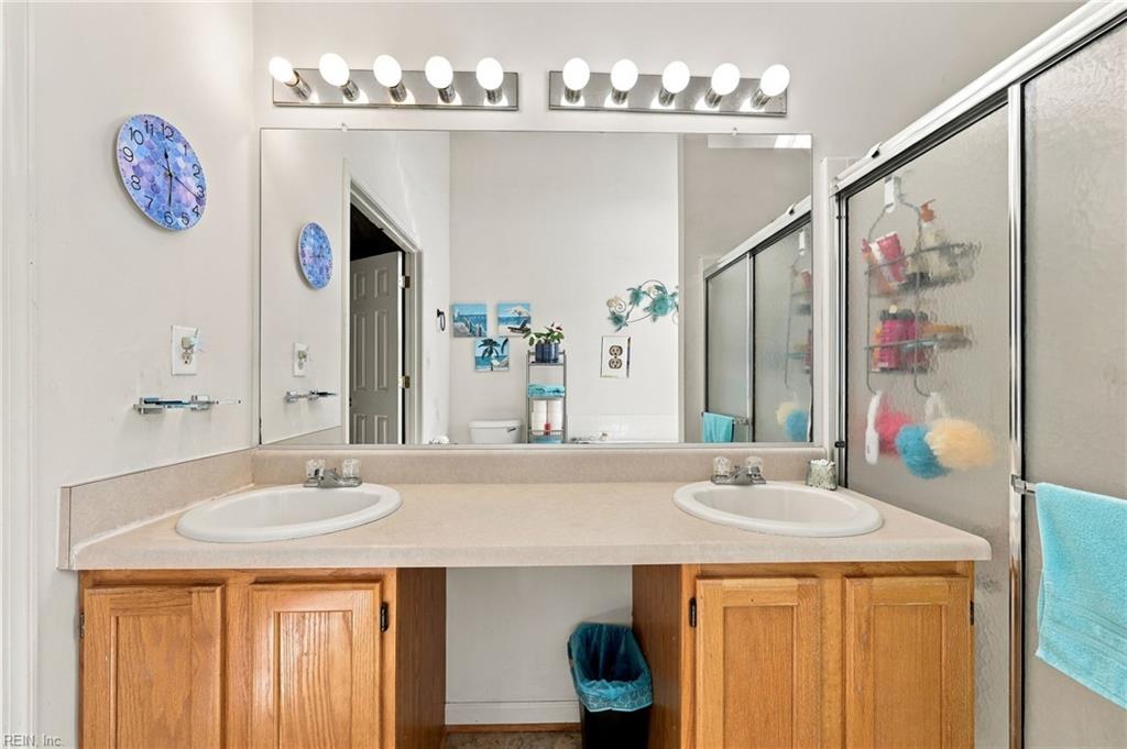 118 Majestic Dr Property Photo 22