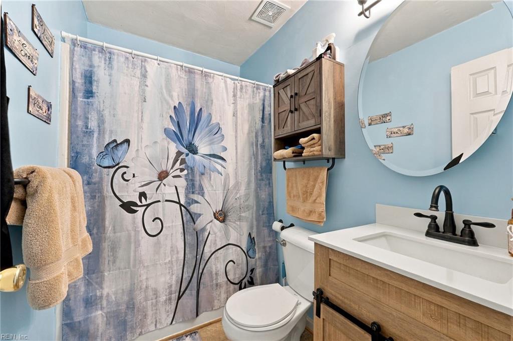 118 Majestic Dr Property Photo 26