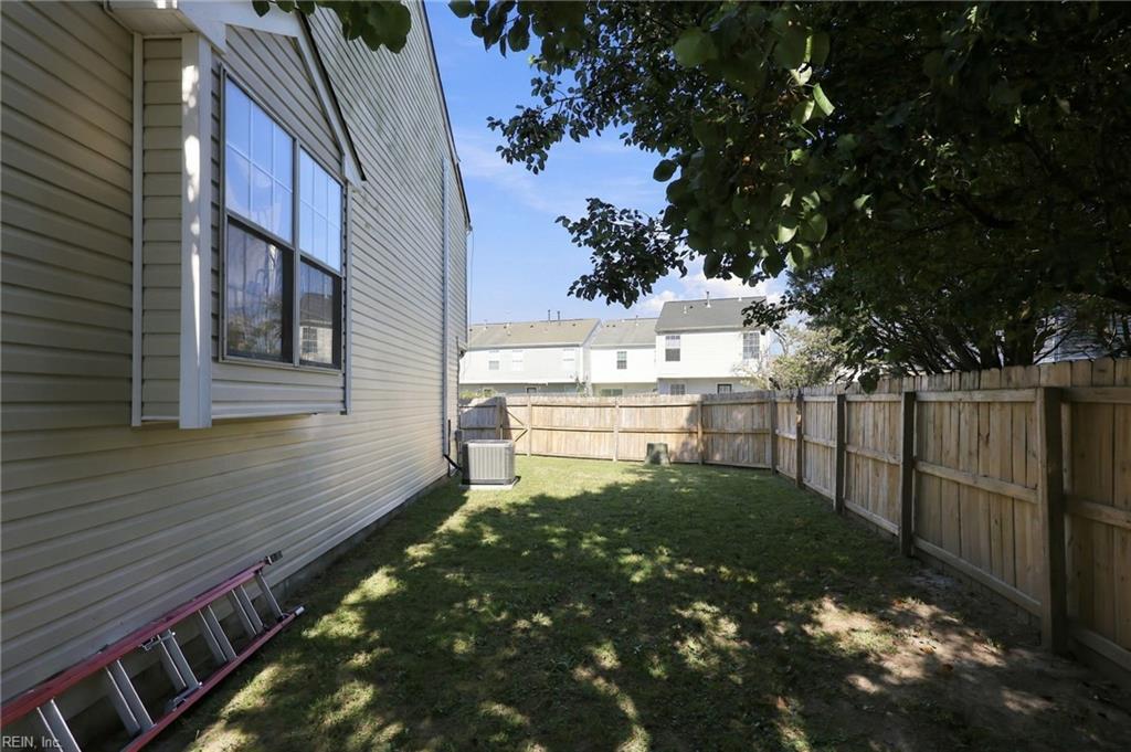 118 Majestic Dr Property Photo 31