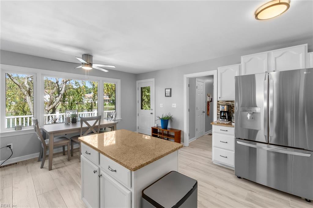 1316 Oregon Xing Property Photo 10