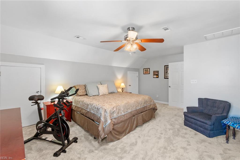 1316 Oregon Xing Property Photo 34