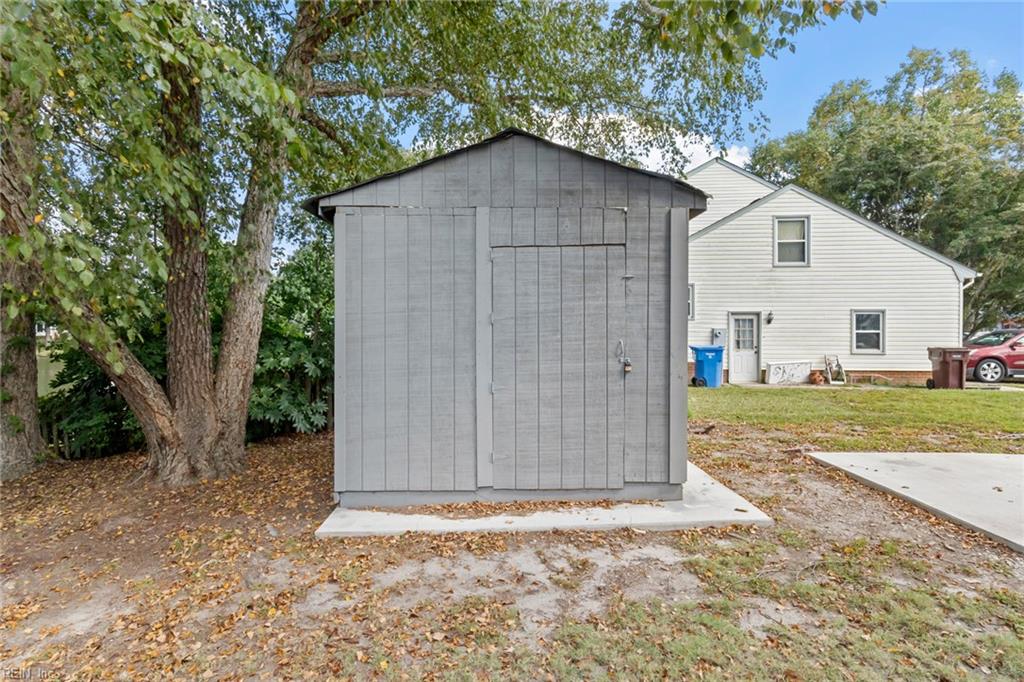 1316 Oregon Xing Property Photo 39