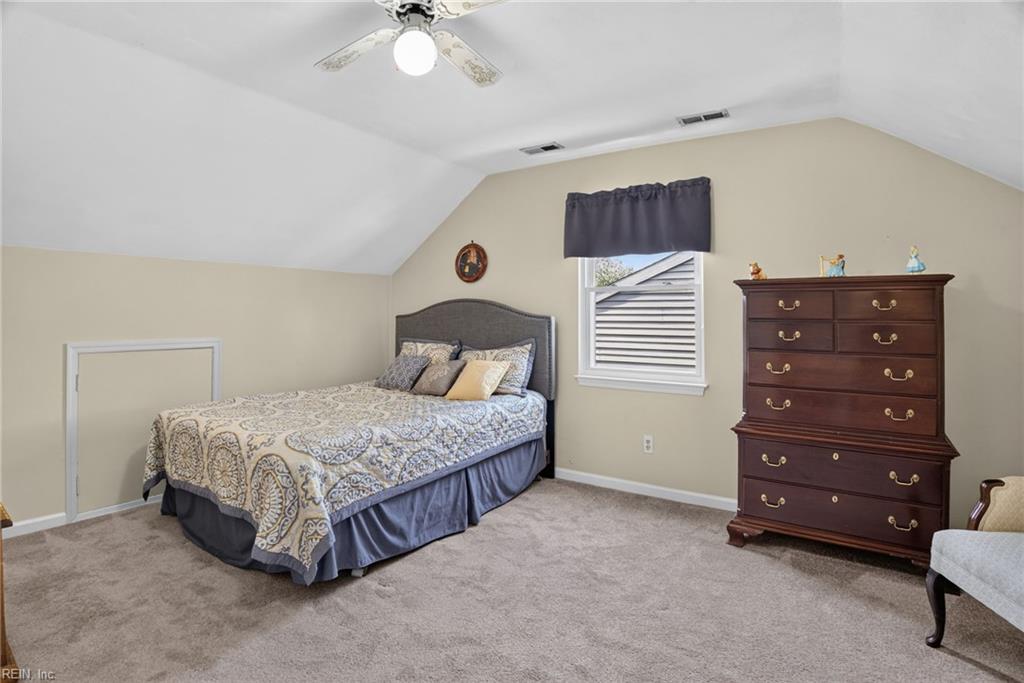 1952 John Brown Ln Property Photo 22