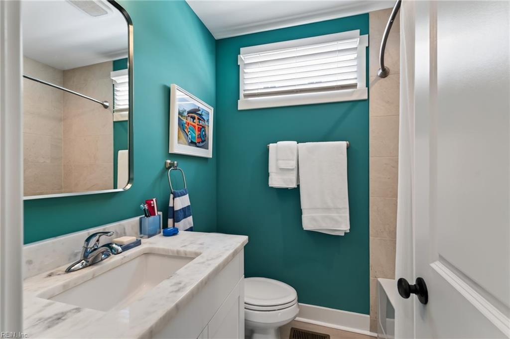 408 Hobart Ave Property Photo 17