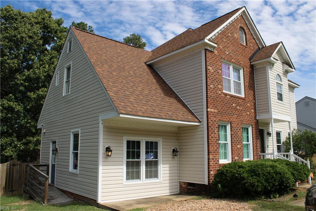 2712 Executive Dr Property Photo 2