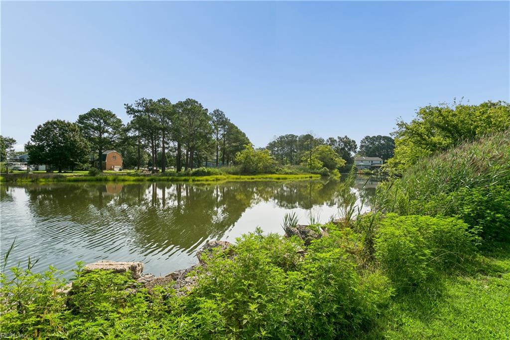 719 Poquoson Ave Property Photo 6