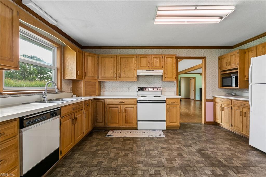 719 Poquoson Ave Property Photo 15