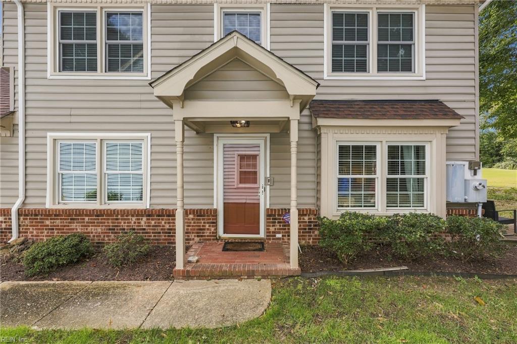 1005 Winged Foot Ct Property Photo 1