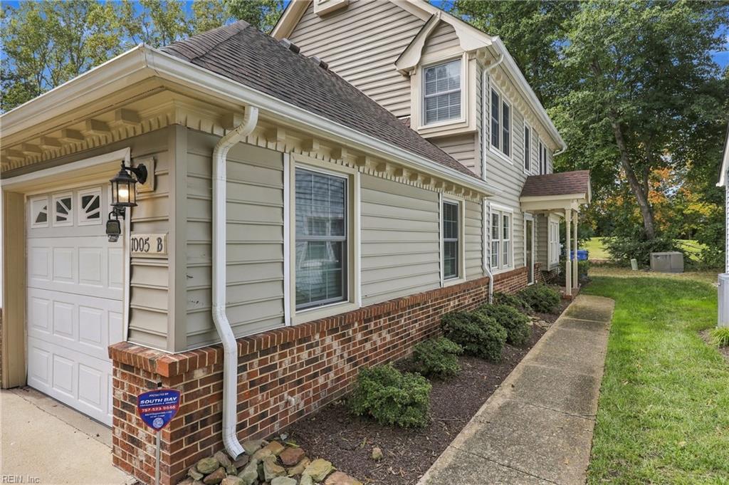 1005 Winged Foot Ct Property Photo 2